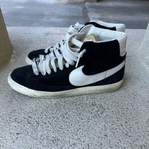 ‼️ Nike SBS ‼️